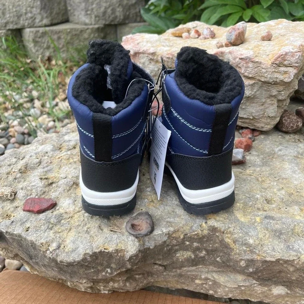 Khombu blue snow boots, Size toddler 6m snowboots